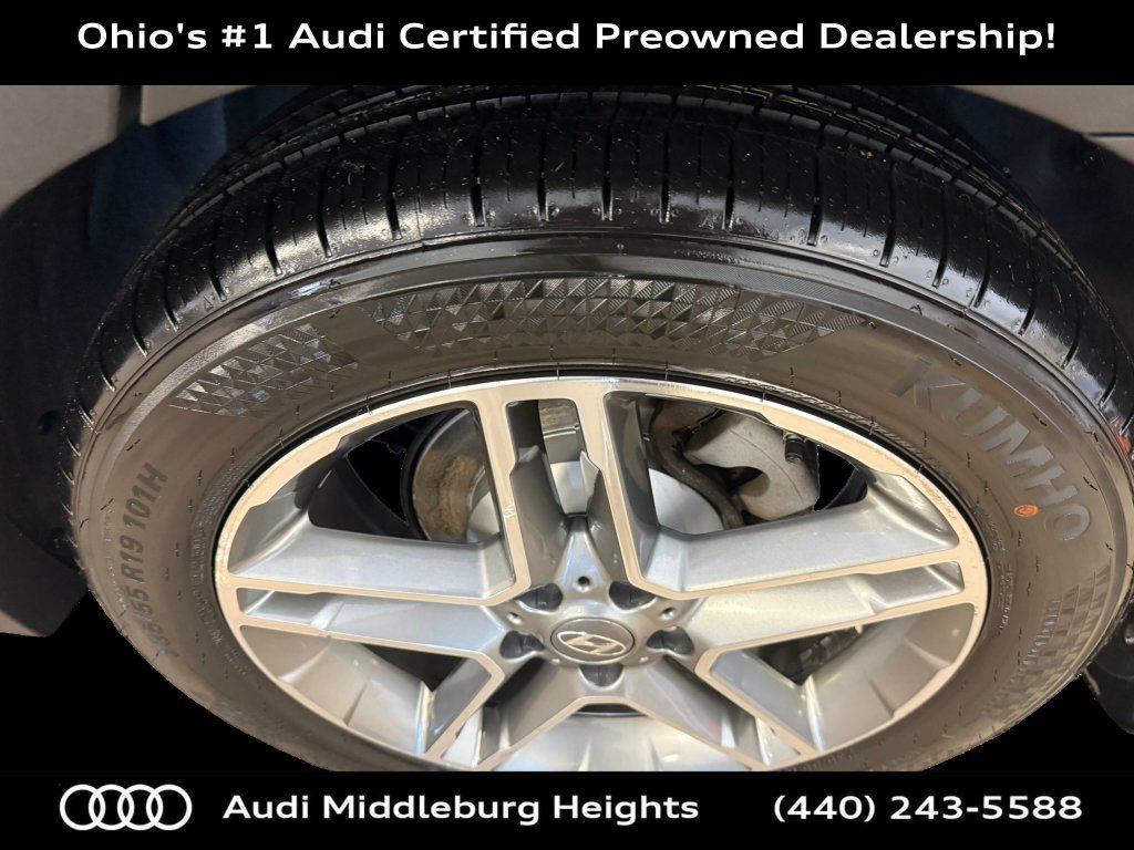 Used 2018 Hyundai Santa Fe Limited AWD/4WD image 10
