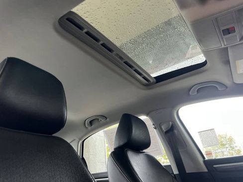 Used 2018 Volkswagen Passat 2.0T SE image 17