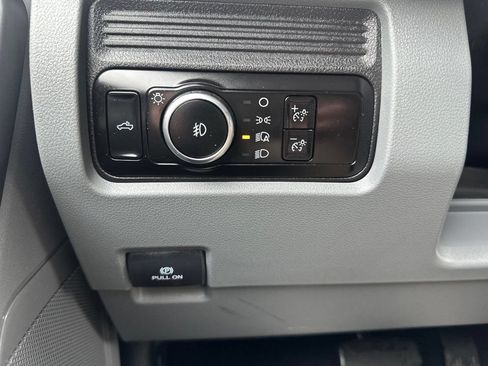 Used 2025 Ford F250 XLT AWD/4WD image 16