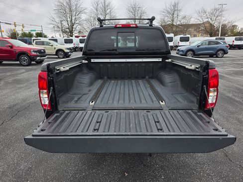 Used 2015 Nissan Frontier PRO-4X w/ Pro-4x Luxury Package image 9