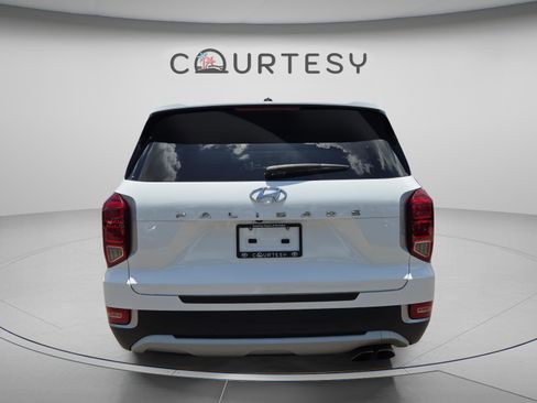 Used 2021 Hyundai Palisade SEL w/ Cargo Package FWD image 4