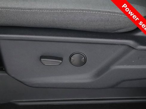 Used 2025 Ford F150 XLT w/ Equipment Group 301A Standard image 18