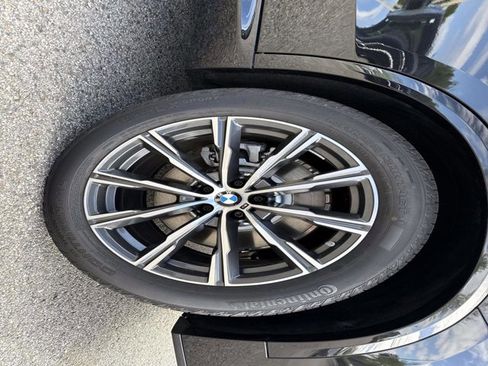 New 2026 BMW X5 xDrive50e w/ M Sport Package AWD/4WD image 10