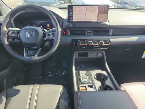 New 2026 Honda Pilot TrailSport image 10