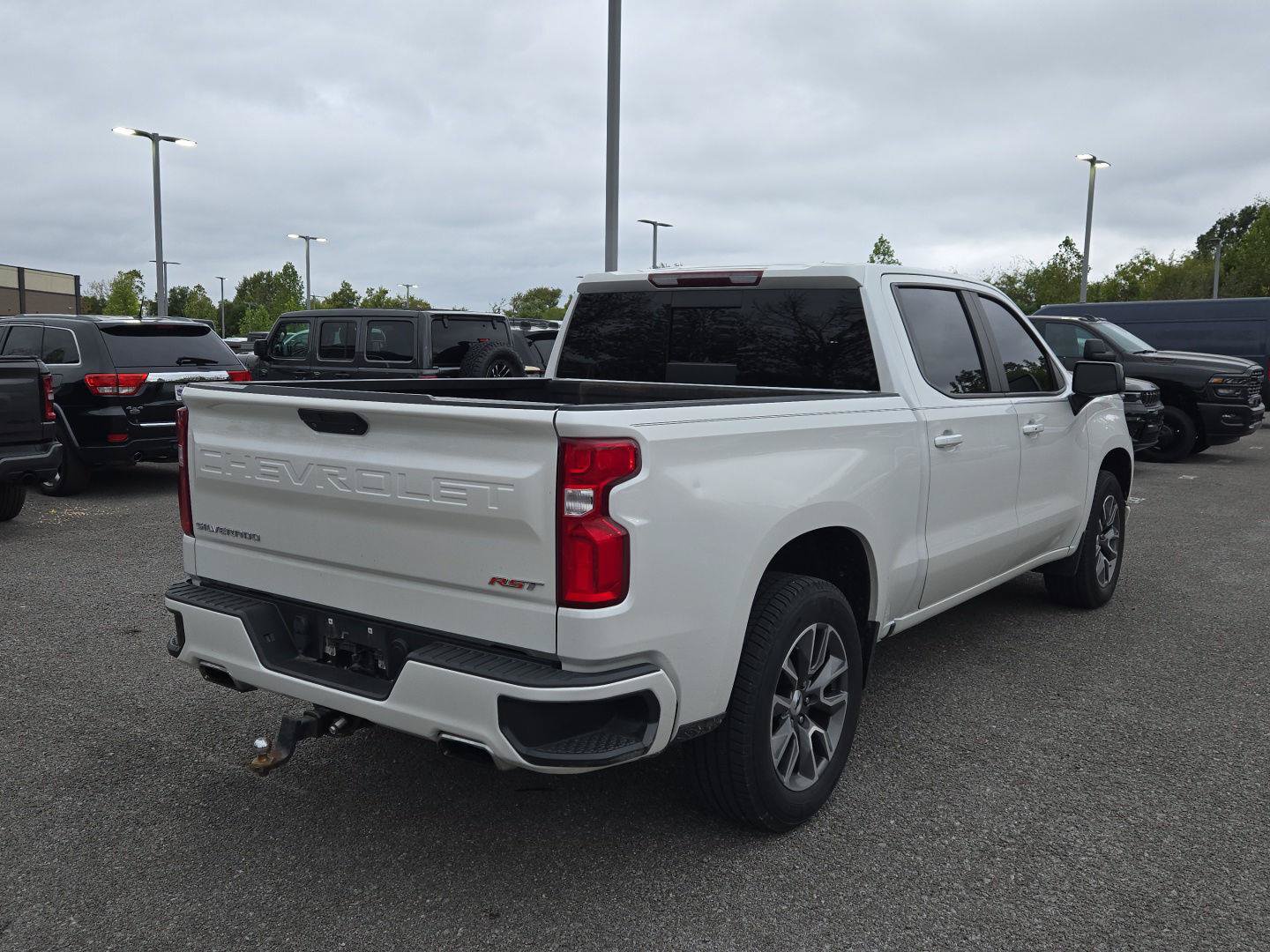 Used 2020 Chevrolet Silverado 1500 RST AWD/4WD image 7