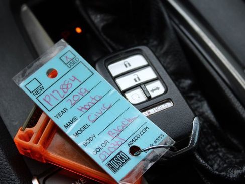 Used 2019 Honda Civic EX image 32