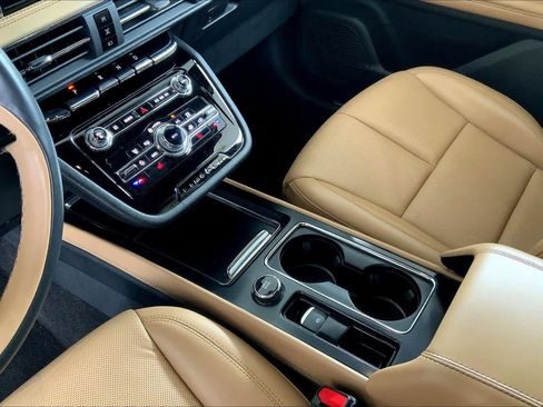 Used 2022 Lincoln Corsair Reserve FWD image 17
