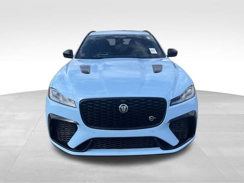 New 2026 Jaguar F-PACE SVR image 8