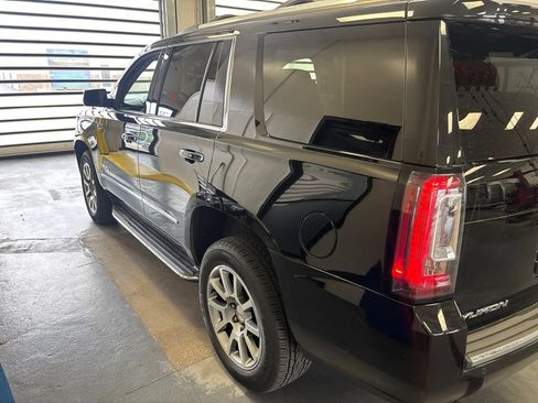 Used 2020 GMC Yukon Denali AWD/4WD image 8