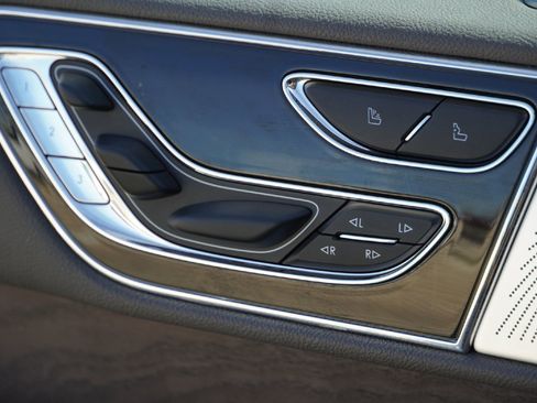 Used 2023 Lincoln Navigator Reserve image 22