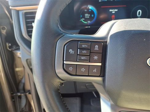 Certified 2022 Ford F150 Lightning Lariat image 15