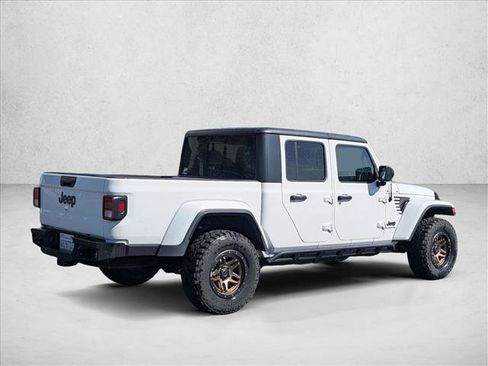 Used 2021 Jeep Gladiator Sport AWD/4WD image 5