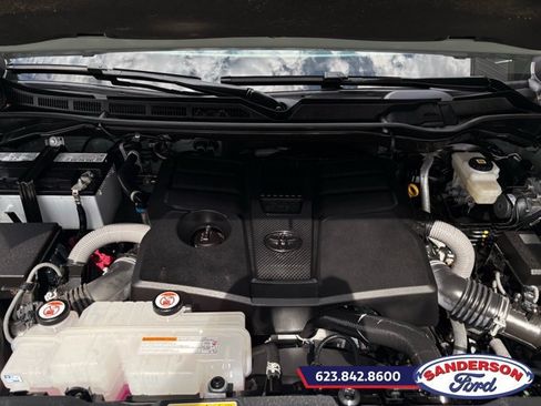 Used 2025 Toyota Tundra Limited w/ TRD Off-Road Package AWD/4WD image 9