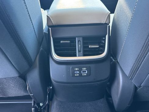 Used 2025 Subaru Outback Premium w/ Popular Package #1 AWD/4WD image 26
