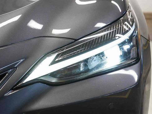 Used 2025 Lexus NX 350h AWD w/ Cold Area Package image 7