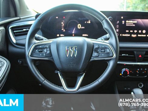 Used 2025 Buick Encore GX Preferred FWD image 25