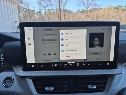 New 2026 Ford Explorer Active image 35