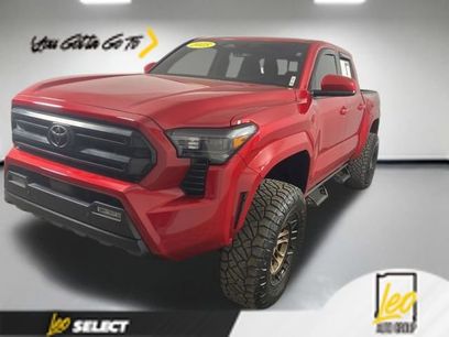 Used 2025 Toyota Tacoma SR5