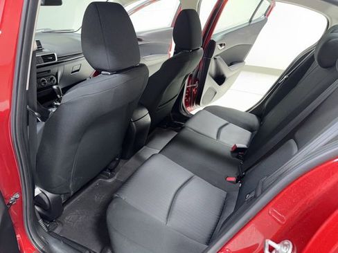 Used 2014 MAZDA MAZDA3 i Sport image 21