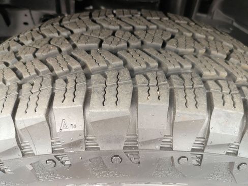 Certified 2024 Jeep Wrangler Sport S image 10