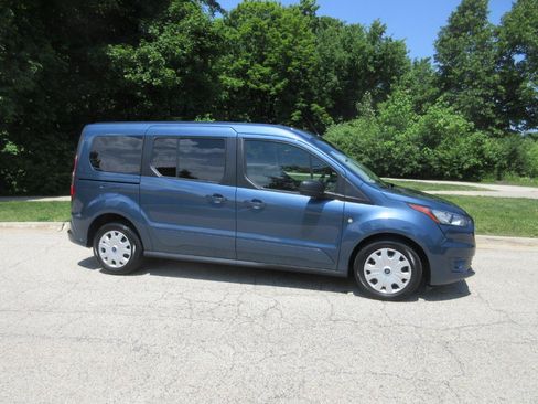 Used 2022 Ford Transit Connect XLT FWD image 5