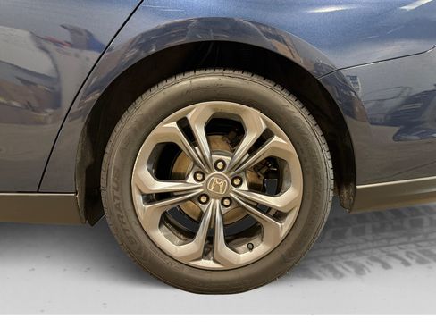 Used 2023 Honda Accord EX image 48