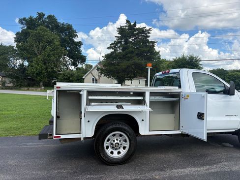 Used 2016 Chevrolet Silverado 3500 W/T RWD image 6