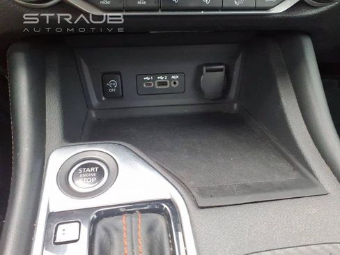 Used 2025 Nissan Sentra SR w/ SR Premium Package FWD image 36