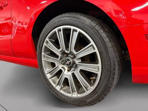 Used 2014 Ford Mustang Coupe image 41