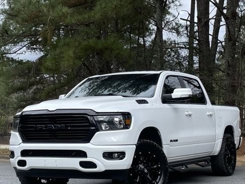 Used 2020 RAM 1500 Big Horn image 1