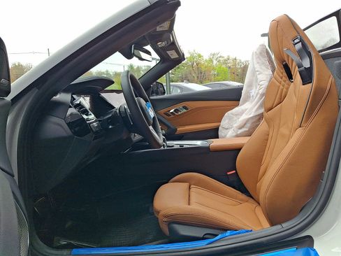 New 2026 BMW Z4 sDrive30i w/ Premium Package RWD image 5