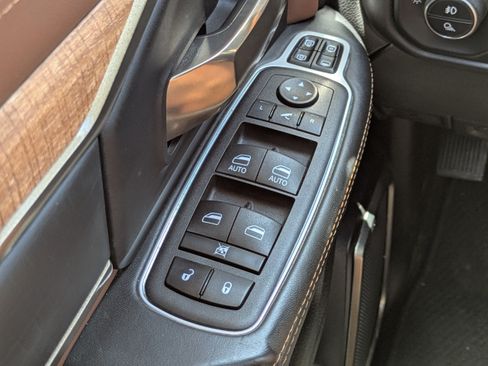 Used 2023 RAM 3500 Limited AWD/4WD image 19