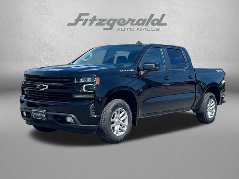 Used 2021 Chevrolet Silverado 1500 RST w/ Bed Protection Package AWD/4WD image 2