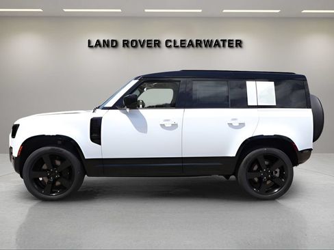 New 2026 Land Rover Defender 110 X-Dynamic SE AWD/4WD image 2
