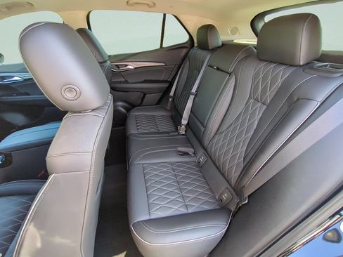 Used 2023 Buick Envision Avenir FWD image 10