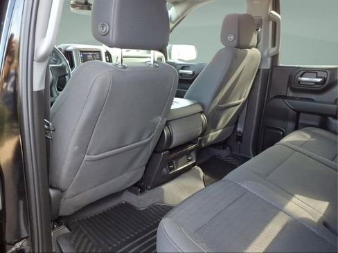 Used 2023 Chevrolet Silverado 1500 Custom AWD/4WD image 10