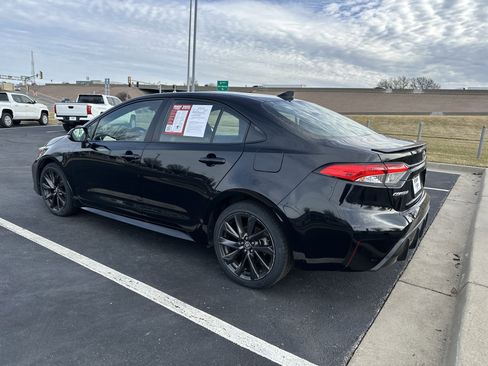 Used 2023 Toyota Corolla SE image 8