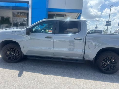 Used 2024 Chevrolet Silverado 1500 Custom w/ Turbomax Blackout Package RWD image 9