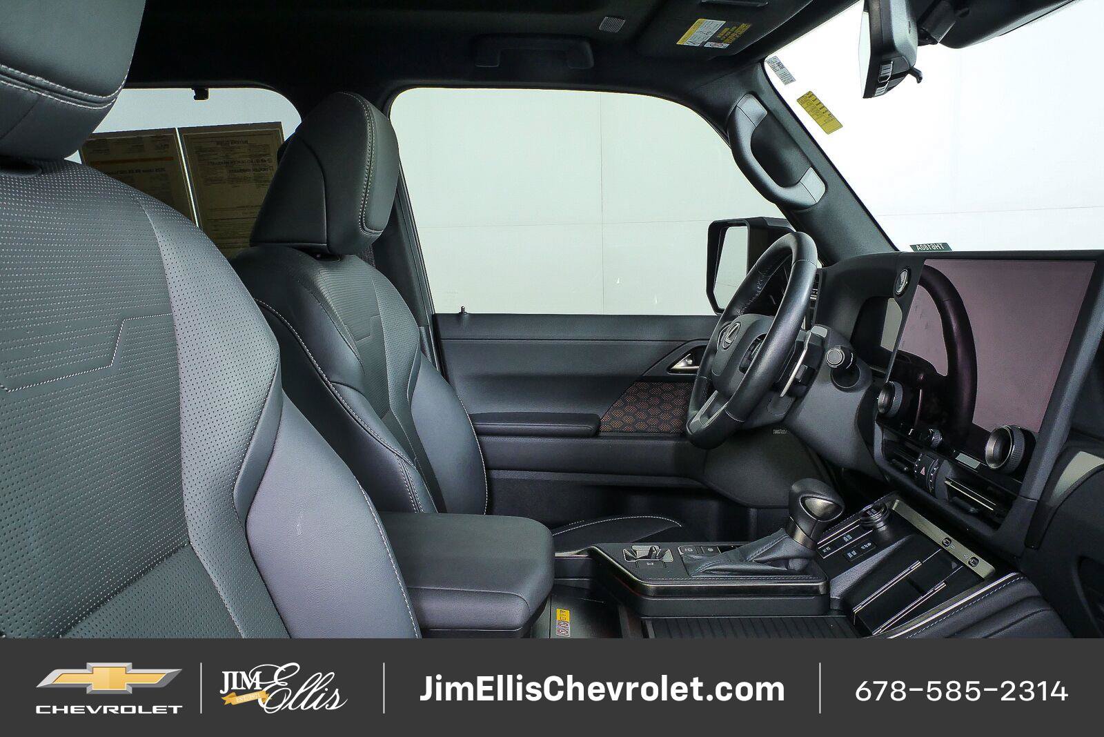 Used 2026 Lexus GX 550 w/ Accessory Package (2T) AWD/4WD image 20
