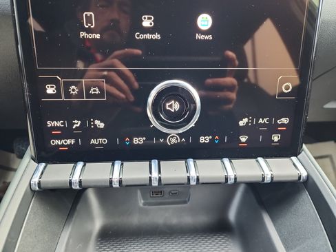 New 2026 GMC Terrain AT4 w/ LPO, Floor Liner Package image 16