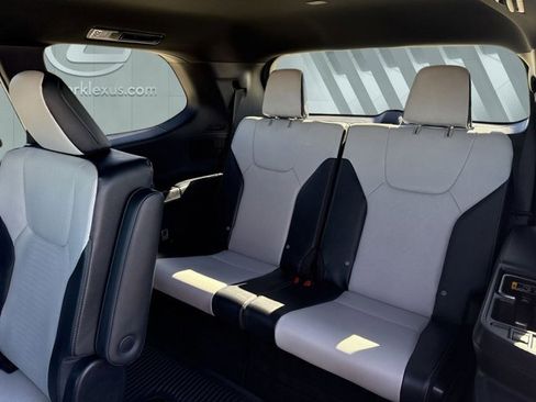 Certified 2026 Lexus TX 500h AWD w/ Technology Package image 29