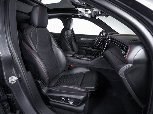 Used 2023 Maserati Grecale Modena AWD/4WD image 47