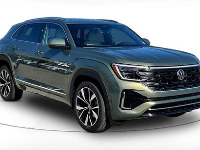 New 2026 Volkswagen Atlas Cross Sport SEL Premium R-Line