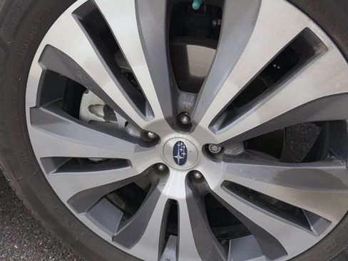 Used 2021 Subaru Ascent Touring image 4