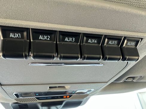 New 2026 Ford F250 Lariat w/ Chrome Package image 31