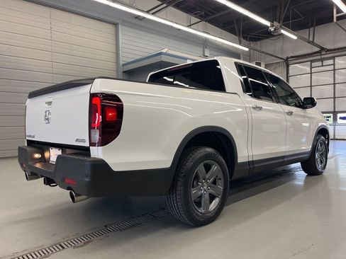 Used 2023 Honda Ridgeline RTL-E image 7