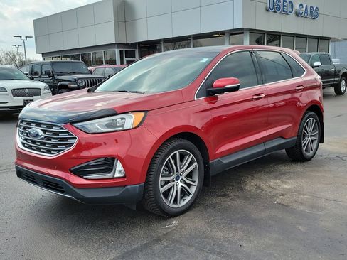 Certified 2020 Ford Edge Titanium AWD/4WD image 8