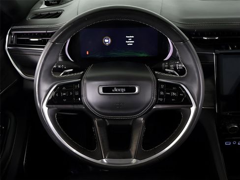 Used 2023 Jeep Grand Cherokee Overland image 44