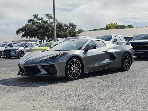 Used 2023 Chevrolet Corvette Stingray Premium Conv w/ Z51 Performance Package RWD image 11
