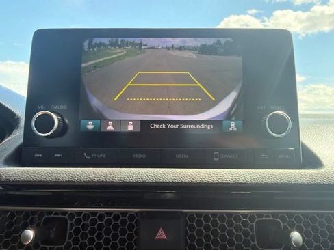 Used 2025 Honda Civic Sport image 24